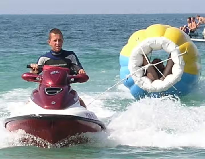 Water Inflatable Barf Ball Tow - đánh giá và giá Sports Equipment That Starts With A
